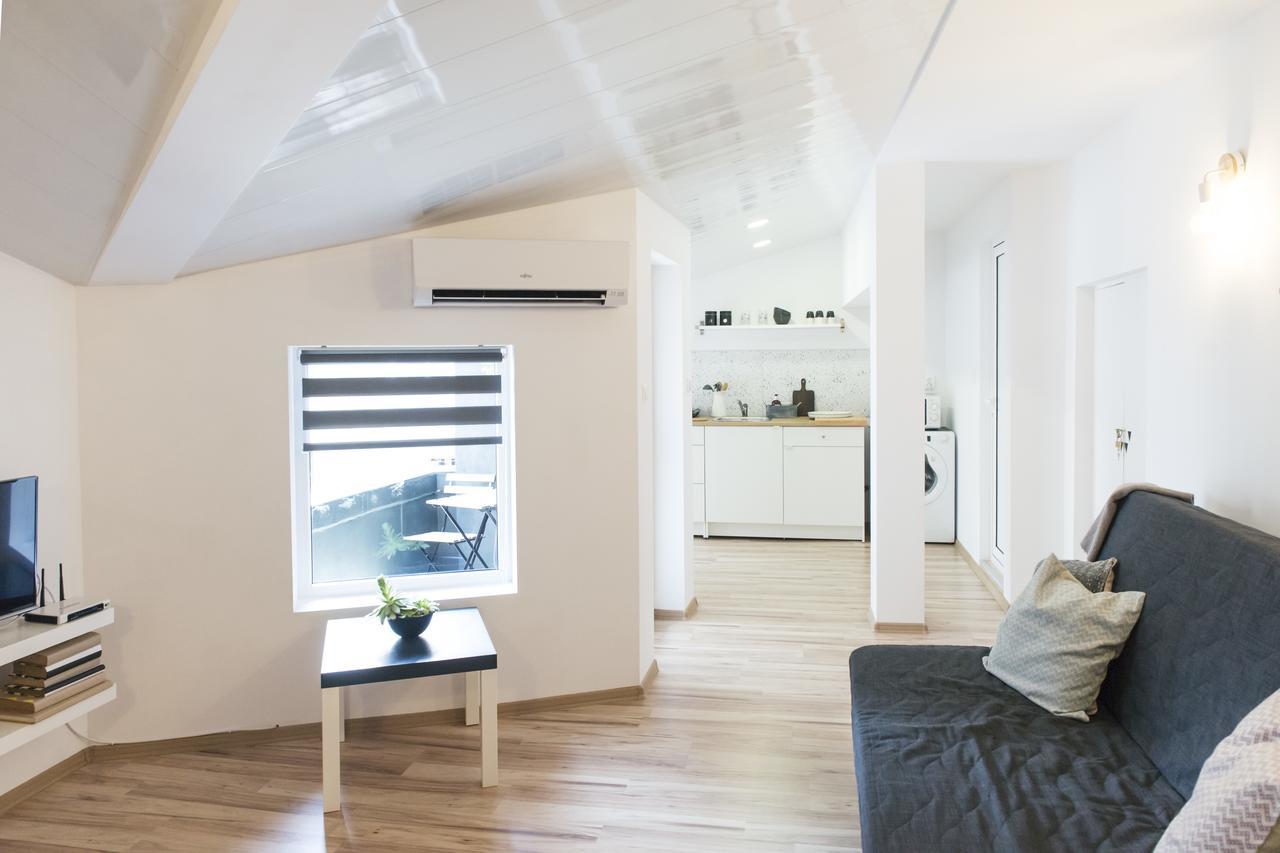 Balabanov White Apartament *